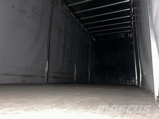 UD CD 25 360 Ciężarówki firanki