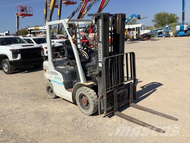 Uni Carriers Nissan PF50DF/MP1F2A25DV شاحنات ذات رافعات شوكية - أخرى