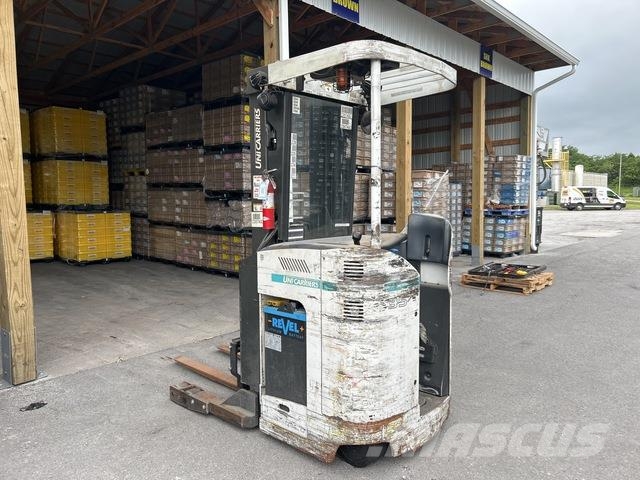 UniCarriers SRX35N شاحنات ذات رافعات شوكية تعمل بالكهرباء