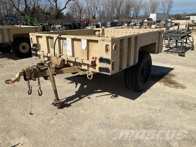 US ARMY Tank Automotive Command M1101 Andre hengere
