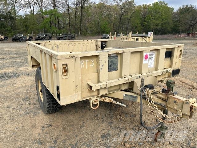 US ARMY Tank Automotive Command M1101 Andre anhængere