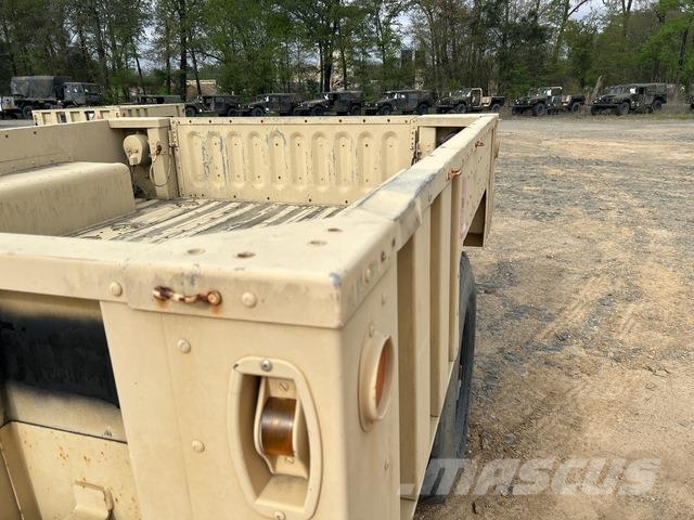 US ARMY Tank Automotive Command M1101 Andre anhængere