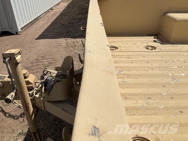  US ARMY Tank Automotive Command M1101 Outros reboques