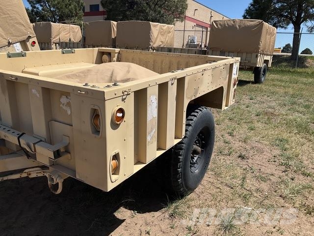 US ARMY Tank Automotive Command M1102 Overige aanhangers