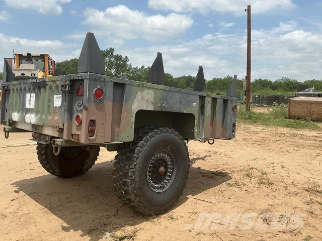  US ARMY Tank Automotive Command M1101 Ďalšie prívesy