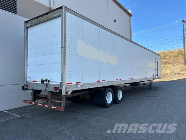Utility 3000R Temperature controlled semi-trailers