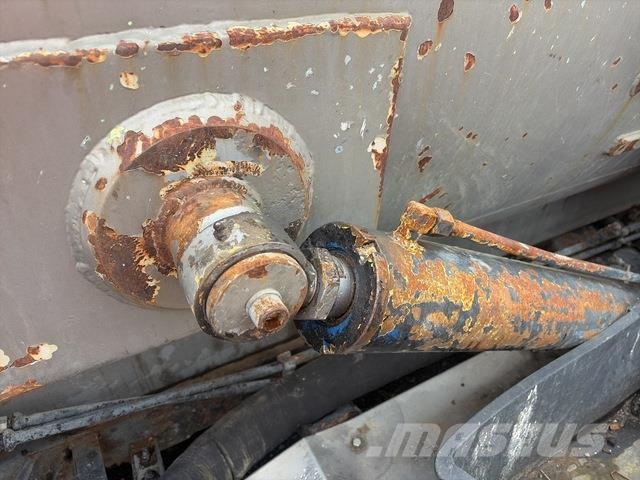  Vacuum Unit (Inoperable) Vodní čerpadla