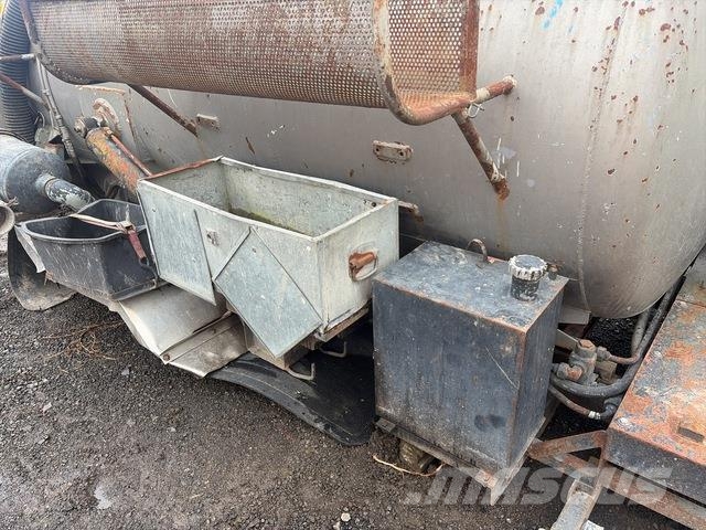  Vacuum Unit (Inoperable) Vodní čerpadla