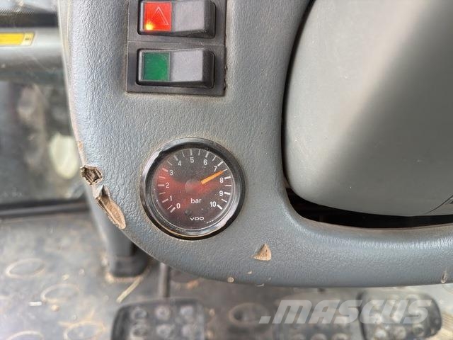 Valtra T190 Trattori