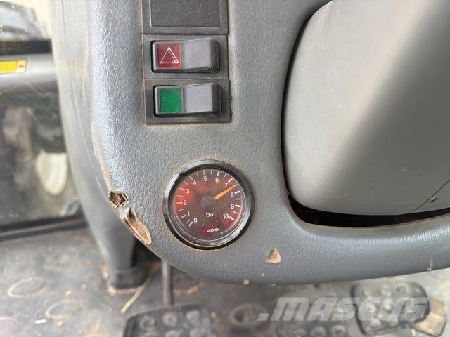 Valtra T190 Trattori