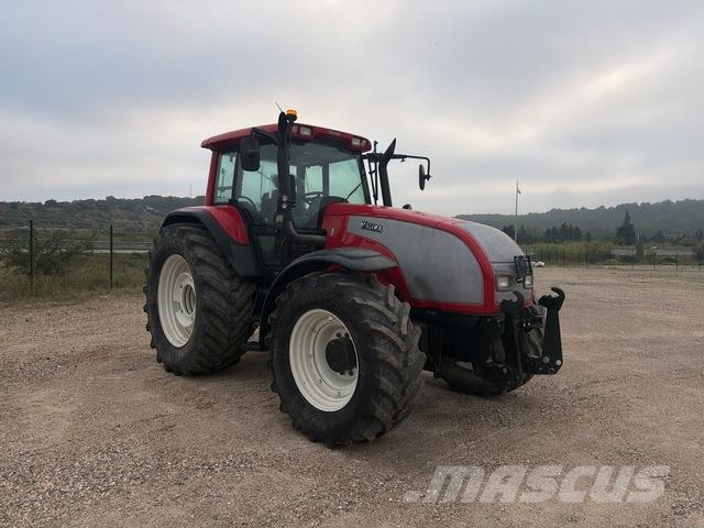 Valtra T190 Trattori