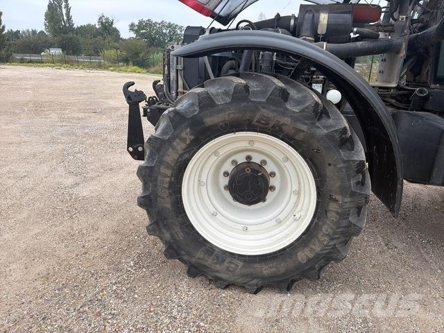 Valtra T190 Trattori