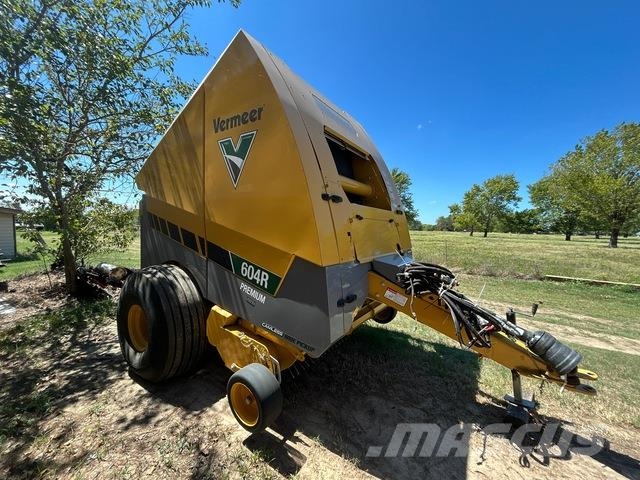 Vermeer 604R Round balers