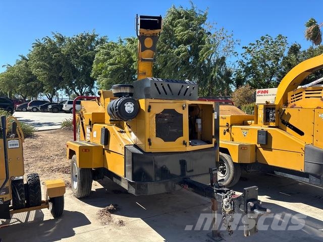 Vermeer BC1500 Drobilci lesa