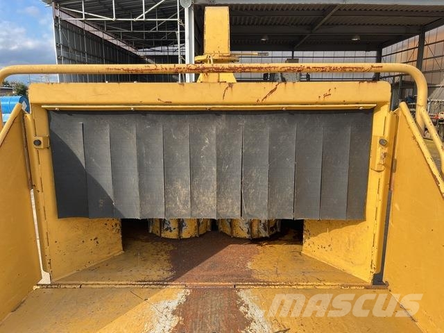 Vermeer BC1800A Drobilci lesa