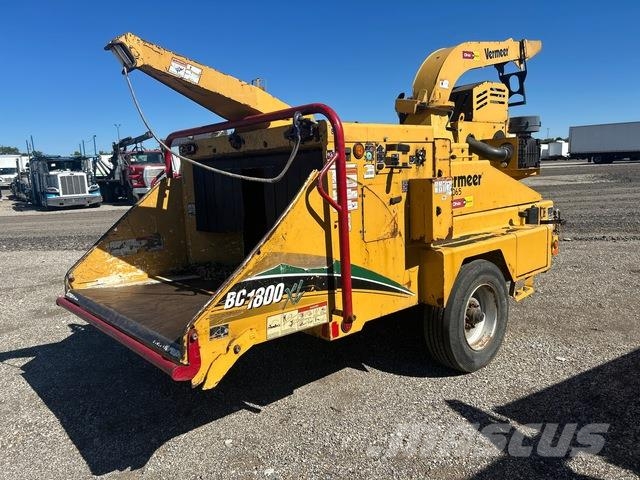 Vermeer BC1800XL Medienos smulkintuvai