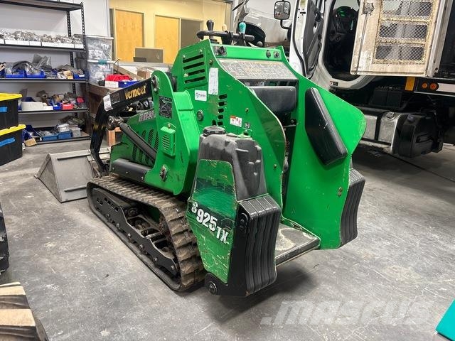 Vermeer S925TX لوادر انزلاقية التوجيه