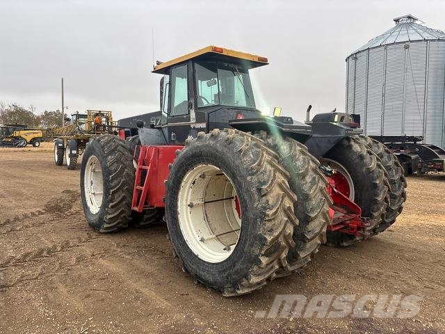 Versatile 976 Traktorid