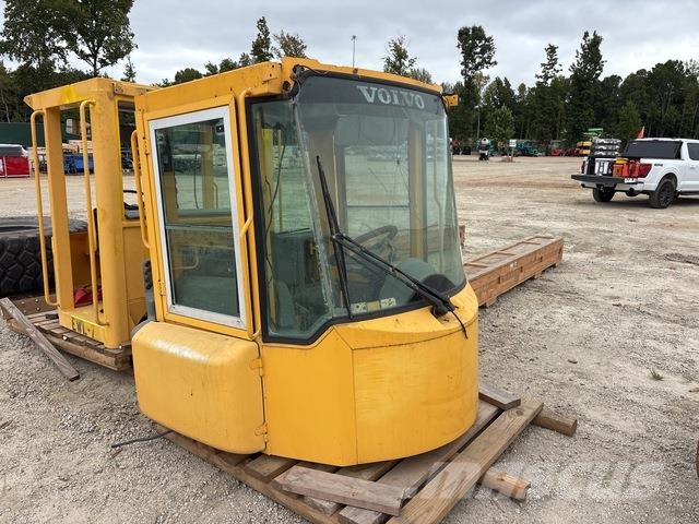 Volvo Cabins and interior