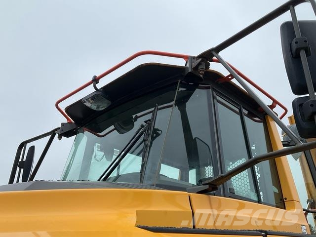 Volvo A25G Kloubové dempry