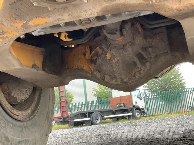 Volvo A25G Kloubové dempry