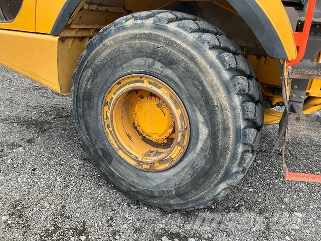 Volvo A25G Kloubové dempry