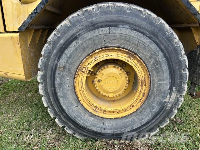Volvo A30D Articulated Haulers