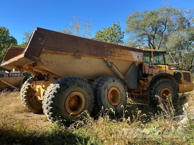 Volvo A40E Kĺbové nákladné autá