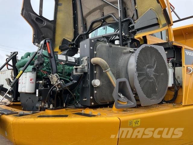 Volvo A40G Midjestyrd dumper