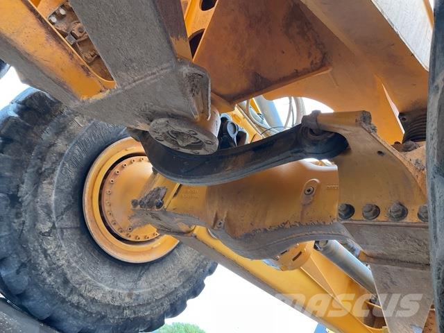 Volvo A40G Midjestyrd dumper
