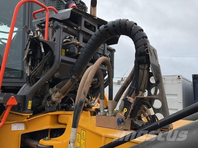 Volvo A40G Midjestyrd dumper