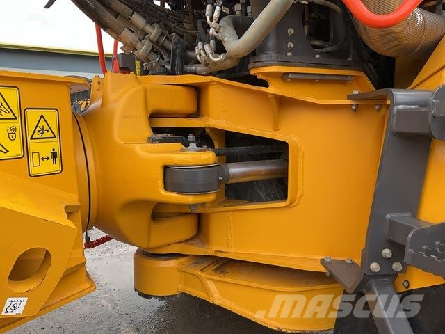 Volvo A40G Midjestyrd dumper