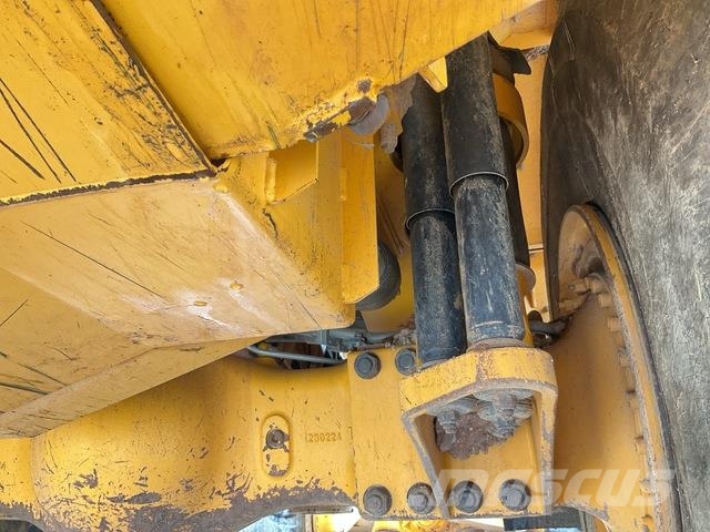 Volvo A40G Midjestyrd dumper