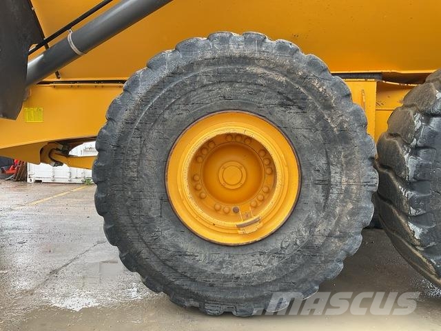 Volvo A40G Midjestyrd dumper