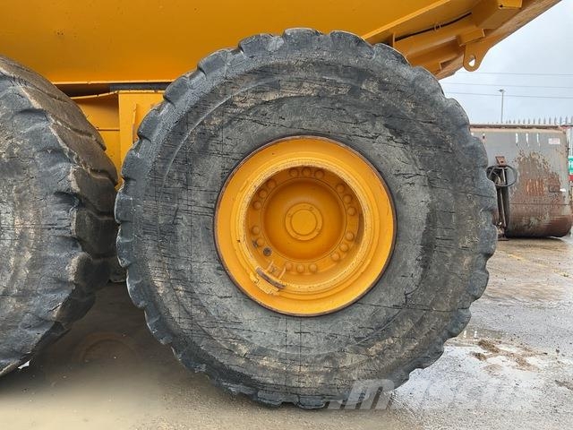 Volvo A40G Midjestyrd dumper
