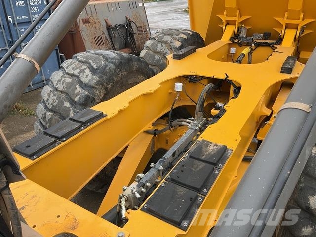 Volvo A40G Midjestyrd dumper