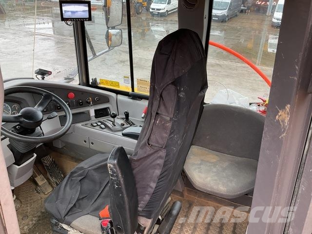 Volvo A40G Midjestyrd dumper