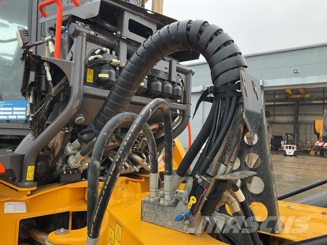 Volvo A40G Midjestyrd dumper