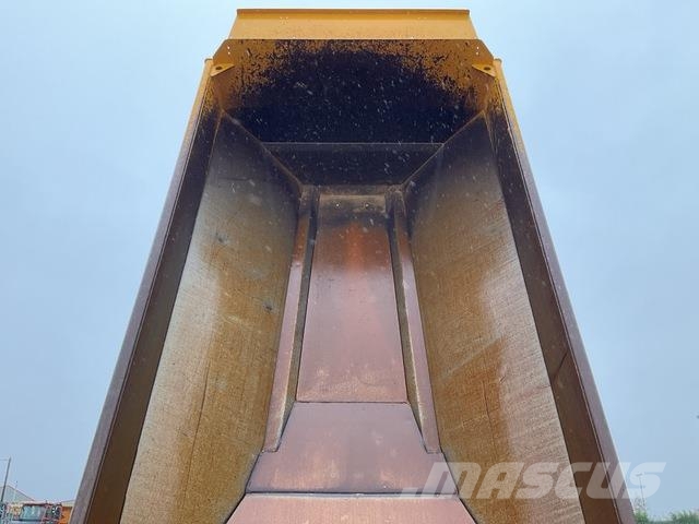 Volvo A40G Midjestyrd dumper