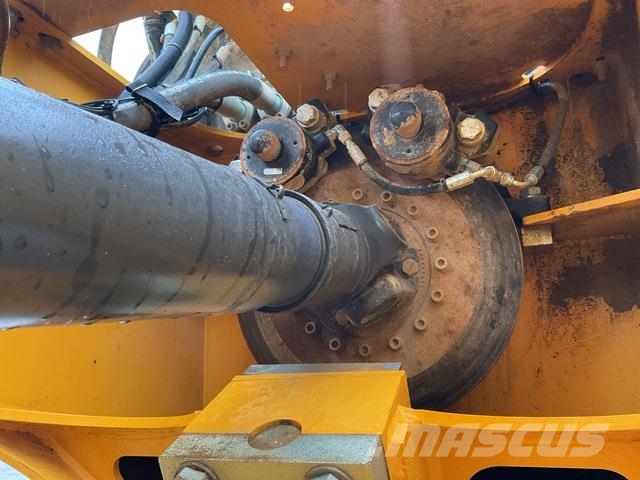 Volvo A40G Midjestyrd dumper