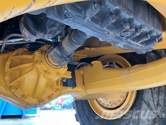 Volvo A40J Midjestyrd dumper