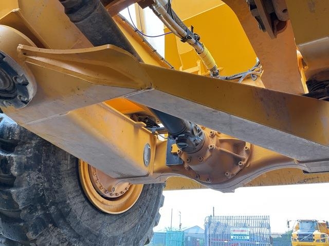 Volvo A40J Midjestyrd dumper