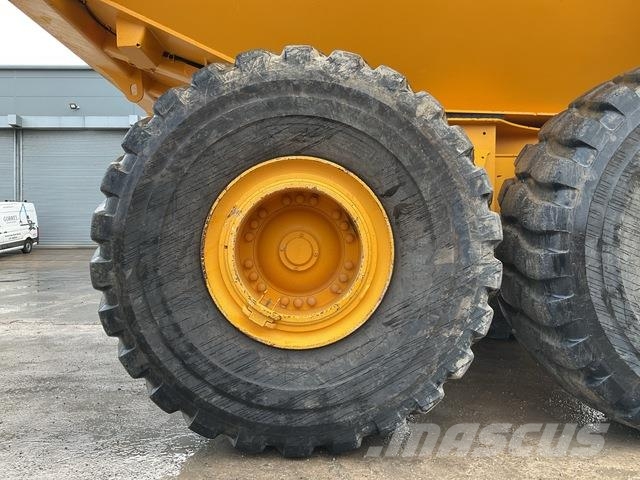 Volvo A40J Midjestyrd dumper