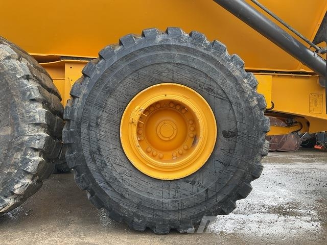 Volvo A40J Midjestyrd dumper