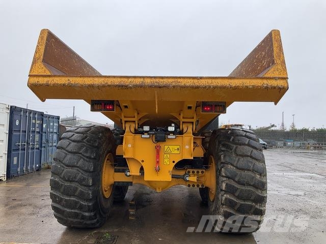 Volvo A40J Midjestyrd dumper