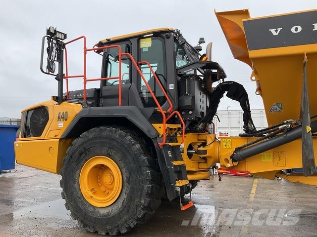 Volvo A40J Midjestyrd dumper