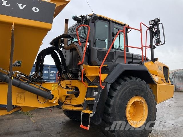 Volvo A40J Midjestyrd dumper