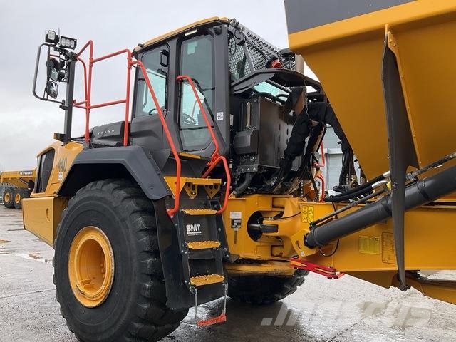 Volvo A40J Midjestyrd dumper
