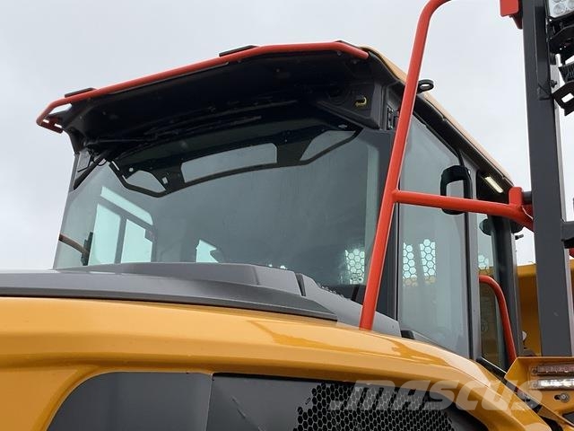 Volvo A40J Midjestyrd dumper