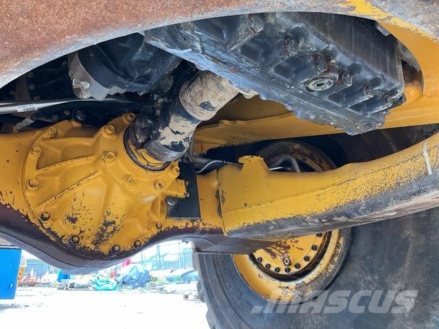 Volvo A40J Midjestyrd dumper